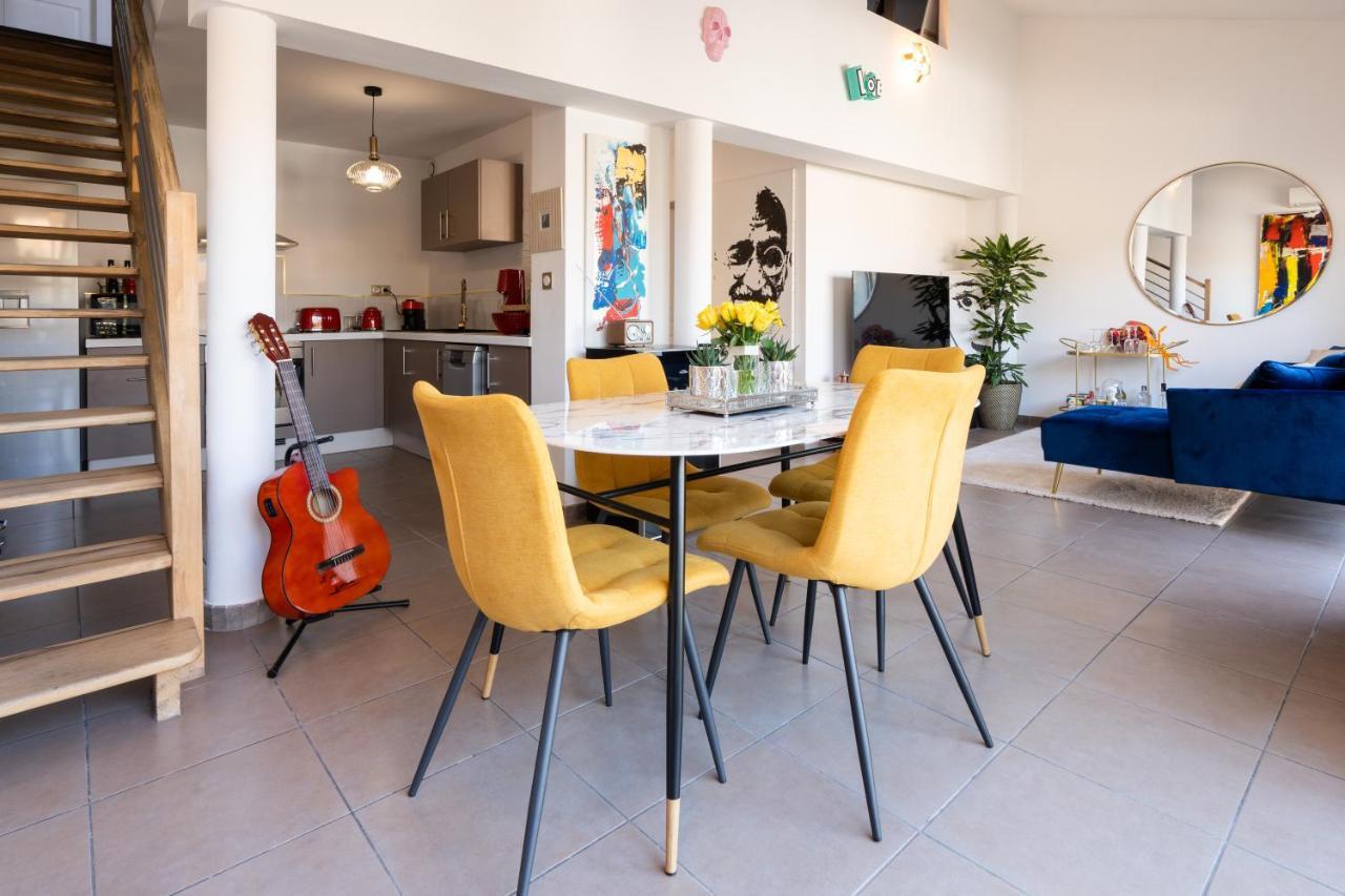 L'Avant Scene Meuble 5 Etoiles Parking Gratuit Jacuzzi Avignon Extérieur photo